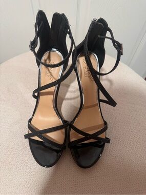 Jewel Badgley Mischka Black Strappy Ankle-Tie High Heels